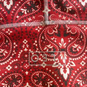 FLEO Red Paisley CrossFit spanks